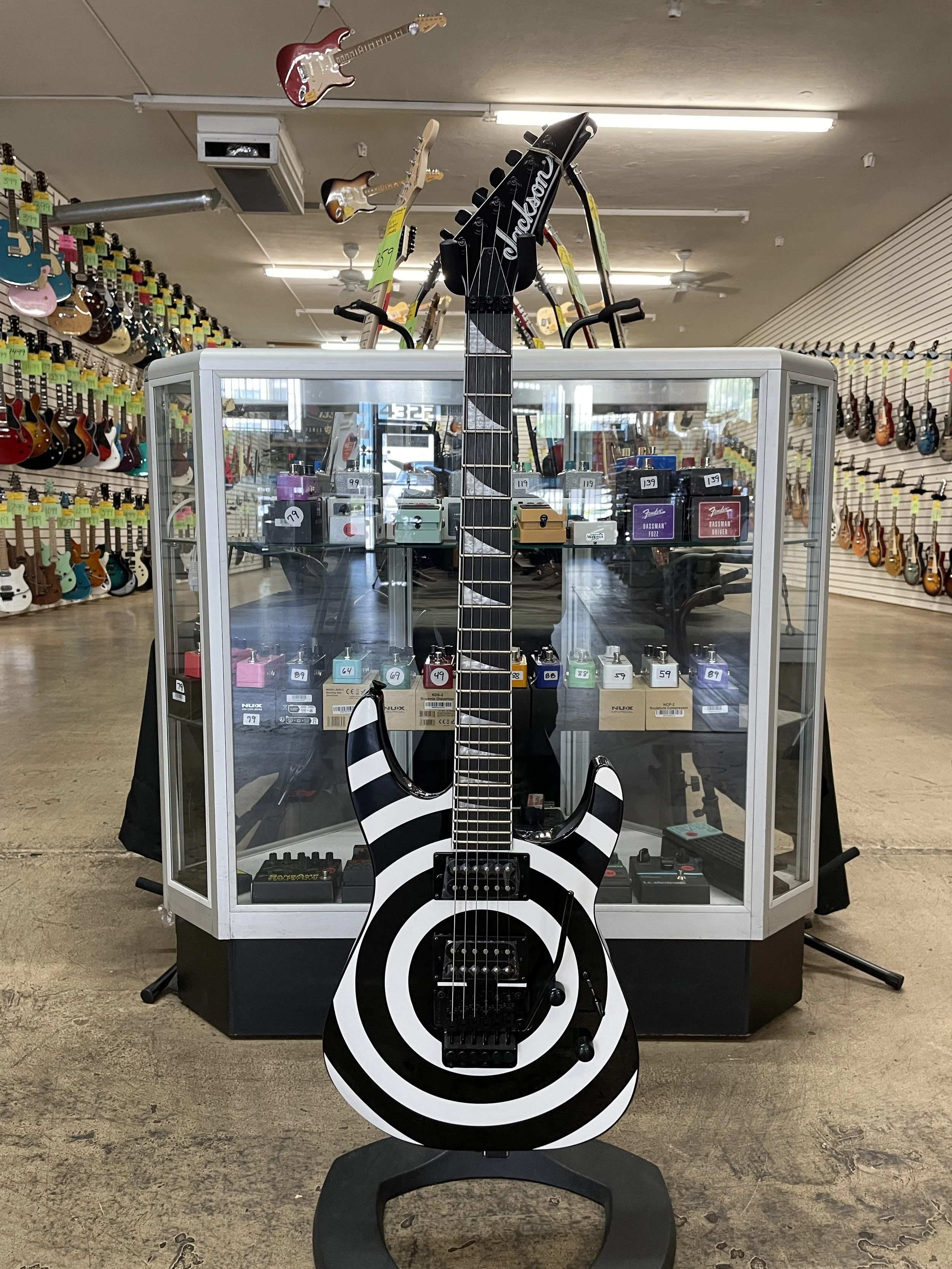 Jackson/Charvel Electric Guitars — Bizarre Guitar